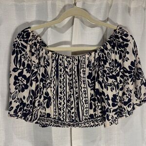 Angie Off-Shoulder Navy and Cream Blouse crop size Small